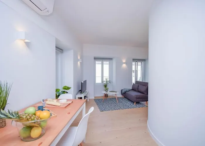 Charming Seaside - 1 Min From The Apartmán Cascais