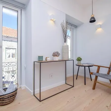 Apartman Charming Seaside - 1 Min From The *