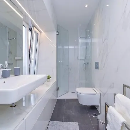 Apartamento Charming Seaside - 1 Min From The